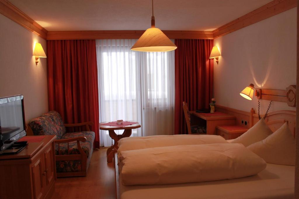 Hotel Camona & Apart Walserhof Samnaun Bilik gambar