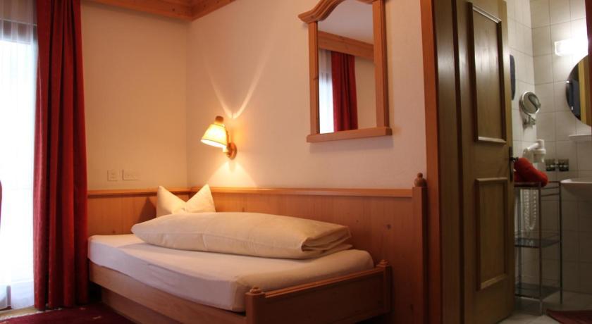 Hotel Camona & Apart Walserhof Samnaun Bilik gambar